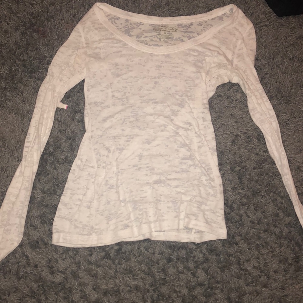 Long sleeve white shirt